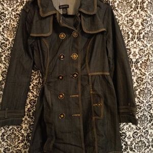 Women's quarter length denim coat